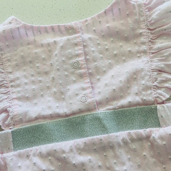 Cat & Jack Light Pink Shimmer Romper Size 12 months - Picture 9 of 9